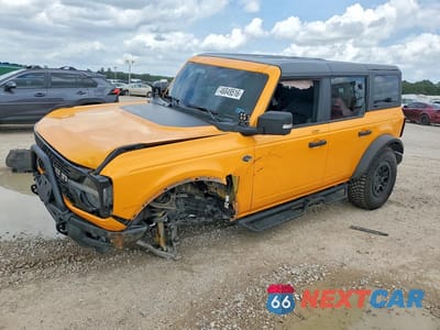 2022 FORD BRONCO BASE 1FMEE5DPXNLA96572 - główne zdjęcie licytacji z USA - miniatura