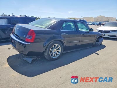 Trzecie zdjęcie samochodu z tyłu: 2006 CHRYSLER 300C VIN:2C3LK63H16H345266 - miniatura