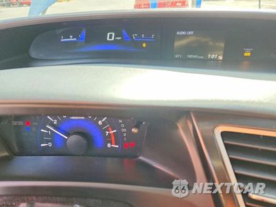 Zdjęcie 9 z 13 samochodu: 2013 HONDA CIVIC LX VIN:19XFB2F55DE078032 - miniatura