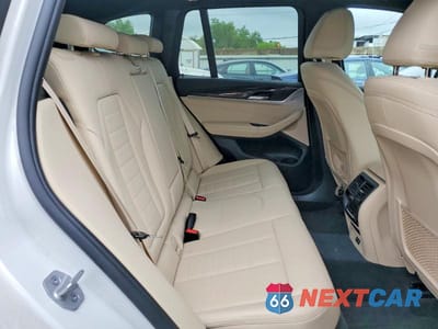 Zdjęcie 11 z 13 samochodu: 2021 BMW X3 XDRIVE30E VIN:5UXTS1C02M9E52124 - miniatura
