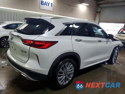 Trzecie zdjęcie samochodu z tyłu: 2024 INFINITI QX50 LUXE VIN:3PCAJ5BB3RF105398 - miniatura