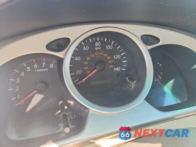 Zdjęcie 9 z 12 samochodu: 2004 TOYOTA HIGHLANDER BASE VIN:JTEEP21AX40003722 - miniatura
