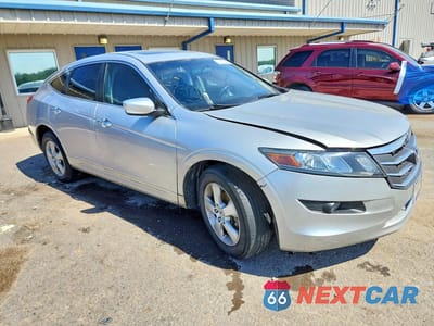 Czwarte zdjęcie samochodu z boku: 2011 HONDA ACCORD CROSSTOUR EX VIN:5J6TF1H3XBL002219 - miniatura
