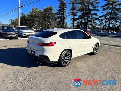 Czwarte zdjęcie samochodu z boku: 2021 BMW X4 XDRIVE30I VIN:5UX2V1C08M9G98579 - miniatura