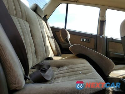 Zdjęcie 10 z 12 samochodu: 1989 HONDA CIVIC VIN:1HGED3655KA010441 - miniatura