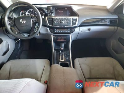 Zdjęcie 8 z 12 samochodu: 2016 HONDA ACCORD LX VIN:1HGCR2F30GA107586 - miniatura