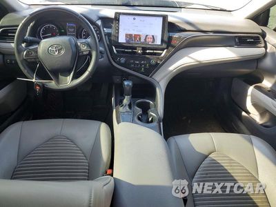 Zdjęcie 8 z 12 samochodu: 2022 TOYOTA CAMRY SE VIN:4T1T11AK4NU697068 - miniatura