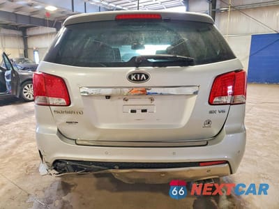Zdjęcie 6 z 12 samochodu: 2013 KIA SORENTO SX VIN:5XYKW4A23DG396228 - miniatura