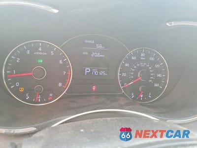 Zdjęcie 9 z 12 samochodu: 2016 KIA FORTE LX VIN:KNAFK4A63G5437466 - miniatura