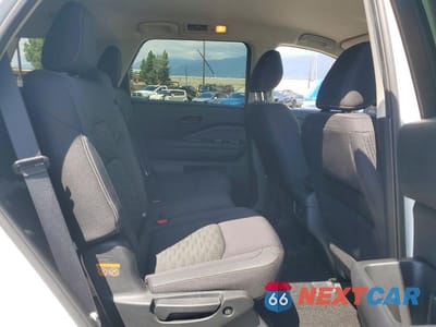 Zdjęcie 10 z 13 samochodu: 2024 NISSAN PATHFINDER S VIN:5N1DR3AA3RC279192 - miniatura
