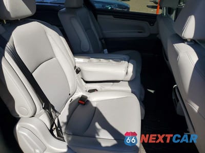 Zdjęcie 10 z 12 samochodu: 2024 HONDA ODYSSEY EXL VIN:5FNRL6H60RB040121 - miniatura