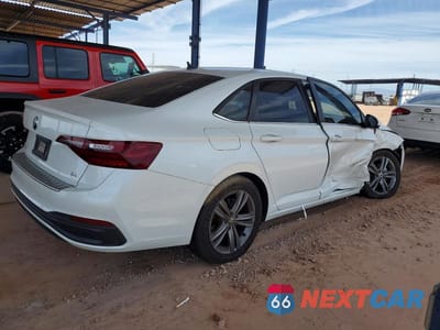 Trzecie zdjęcie samochodu z tyłu: 2023 VOLKSWAGEN JETTA SE VIN:3VW7M7BUXPM059699 - miniatura
