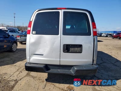 Zdjęcie 6 z 13 samochodu: 2020 CHEVROLET EXPRESS G2500 LS VIN:1GAWGEFG7L1254755 - miniatura