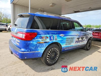 Trzecie zdjęcie samochodu z tyłu: 2019 LINCOLN NAVIGATOR BLACK LABEL VIN:5LMJJ2TT6KEL01681 - miniatura