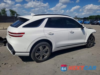 Trzecie zdjęcie samochodu z tyłu: 2022 GENESIS GV70 3.5T SPORT VIN:KMUMCDTC2NU012718 - miniatura