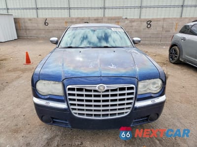 Piąte zdjęcie samochodu w środku: 2006 CHRYSLER 300C VIN:2C3KA63H06H350697 - miniatura