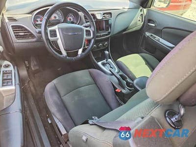 Zdjęcie 8 z 12 samochodu: 2012 CHRYSLER 200 TOURING VIN:1C3BCBEB3CN183914 - miniatura