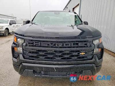 Piąte zdjęcie samochodu w środku: 2024 CHEVROLET SILVERADO K1500 VIN:1GCRDAED5RZ122424 - miniatura