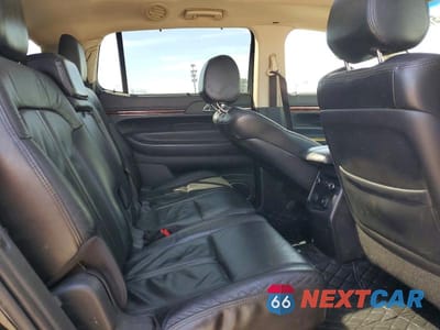 Zdjęcie 11 z 13 samochodu: 2013 LINCOLN MKT VIN:2LMHJ5FK8DBL54018 - miniatura
