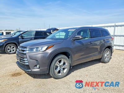 2017 TOYOTA HIGHLANDER LIMITED 5TDDZRFH0HS453469 - główne zdjęcie licytacji z USA - miniatura
