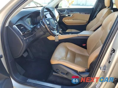 Zdjęcie 7 z 14 samochodu: 2016 VOLVO XC90 T6 VIN:YV4A22PK6G1021079 - miniatura