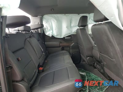 Zdjęcie 10 z 12 samochodu: 2022 GMC SIERRA K3500 SLT VIN:1GT49UEY8NF232329 - miniatura