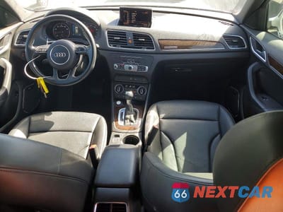 Zdjęcie 8 z 12 samochodu: 2016 AUDI Q3 PRESTIGE VIN:WA1GFCFS7GR021757 - miniatura