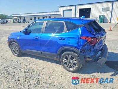 Drugie zdjęcie samochodu z przodu: 2022 KIA SELTOS LX VIN:KNDEPCAA3N7335410 - miniatura