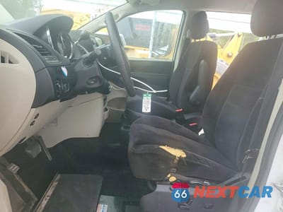 Zdjęcie 7 z 14 samochodu: 2014 DODGE GRAND CARAVAN SXT VIN:2C4RDGCG4ER267300 - miniatura