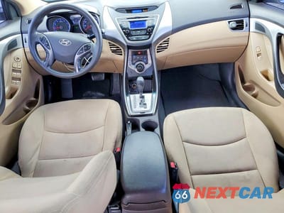 Zdjęcie 8 z 12 samochodu: 2013 HYUNDAI ELANTRA GLS VIN:KMHDH4AEXDU728608 - miniatura