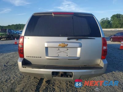 Zdjęcie 6 z 13 samochodu: 2013 CHEVROLET SUBURBAN C1500 LS VIN:1GNSCHE09DR101828 - miniatura