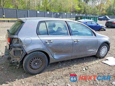 Trzecie zdjęcie samochodu z tyłu: 2013 VOLKSWAGEN GOLF VIN:WVWDB7AJ7DW139833 - miniatura