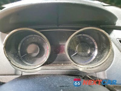 Zdjęcie 9 z 12 samochodu: 2013 HYUNDAI SONATA LIMITED VIN:5NPEC4AC4DH698456 - miniatura