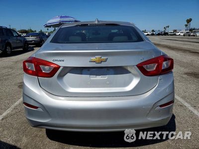 Zdjęcie 6 z 13 samochodu: 2017 CHEVROLET CRUZE VIN:1G1BE5SM0H7176338 - miniatura