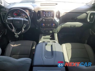Zdjęcie 8 z 12 samochodu: 2019 CHEVROLET SILVERADO K1500 RST VIN:1GCUYEED9KZ317051 - miniatura