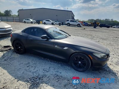 Czwarte zdjęcie samochodu z boku: 2010 BMW Z4 SDRIVE30I VIN:WBALM5C57AE377481 - miniatura