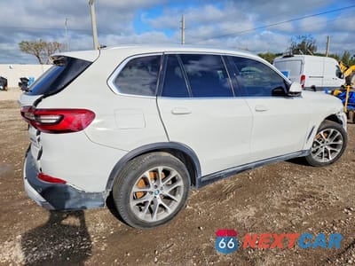 Trzecie zdjęcie samochodu z tyłu: 2019 BMW X5 XDRIVE40I VIN:5UXCR6C58KLL13648 - miniatura