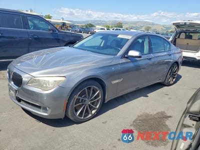 2010 BMW 750 I XDRIVE WBAKC6C58AC393642 - główne zdjęcie licytacji z USA - miniatura