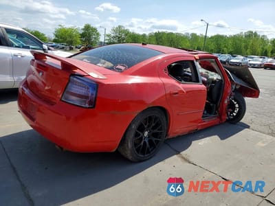 Trzecie zdjęcie samochodu z tyłu: 2008 DODGE CHARGER R VIN:2B3LA53HX8H310898 - miniatura