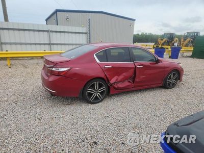 Trzecie zdjęcie samochodu z tyłu: 2017 HONDA ACCORD SPORT SPECIAL EDITION VIN:1HGCR2F15HA078943 - miniatura