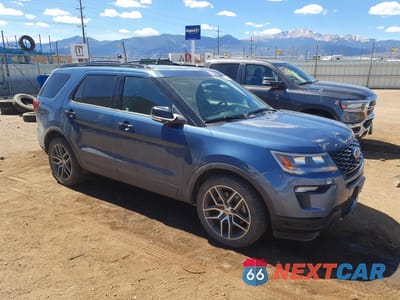 Czwarte zdjęcie samochodu z boku: 2018 FORD EXPLORER SPORT VIN:1FM5K8GT4JGC48772 - miniatura