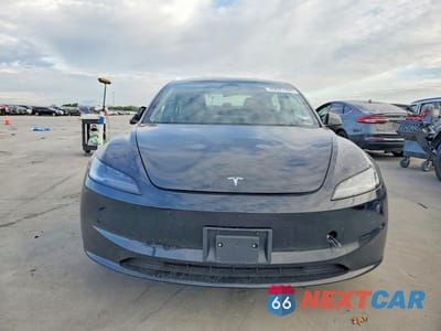 Piąte zdjęcie samochodu w środku: 2025 TESLA MODEL 3 VIN:5YJ3E1EA5SF877545 - miniatura