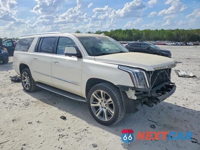 Czwarte zdjęcie samochodu z boku: 2015 CADILLAC ESCALADE ESV LUXURY VIN:1GYS3SKJ8FR624113 - miniatura