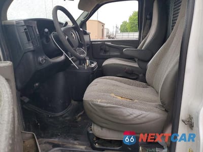 Zdjęcie 7 z 13 samochodu: 2013 CHEV EXPRESS G1500 VIN:1GCSGAF46D1115562 - miniatura