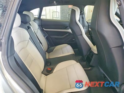 Zdjęcie 11 z 13 samochodu: 2022 PORSCHE TAYCAN CROSS TURISMO 4 VIN:WP0BA2Y18NSA67149 - miniatura