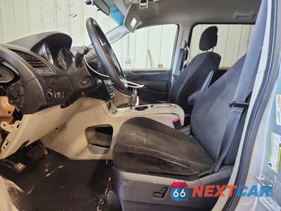 Zdjęcie 7 z 13 samochodu: 2012 DODGE GRAND CARAVAN SXT VIN:2C4RDGCG8CR289989 - miniatura