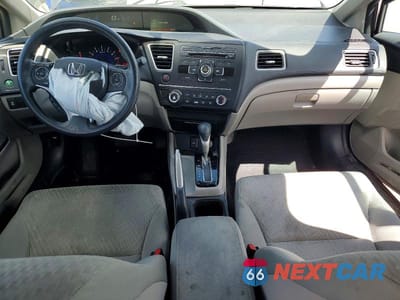 Zdjęcie 8 z 13 samochodu: 2014 HONDA CIVIC LX VIN:19XFB2F5XEE050597 - miniatura