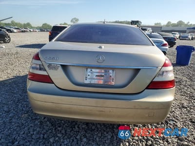 Zdjęcie 6 z 12 samochodu: 2007 MERCEDES-BENZ S 550 VIN:WDDNG71X87A049186 - miniatura