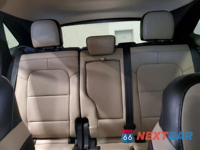 Zdjęcie 10 z 13 samochodu: 2020 FORD ESCAPE TITANIUM VIN:1FMCU9J95LUA19302 - miniatura
