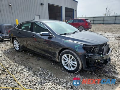 Czwarte zdjęcie samochodu z boku: 2016 CHEVROLET MALIBU LT VIN:1G1ZE5ST3GF246179 - miniatura